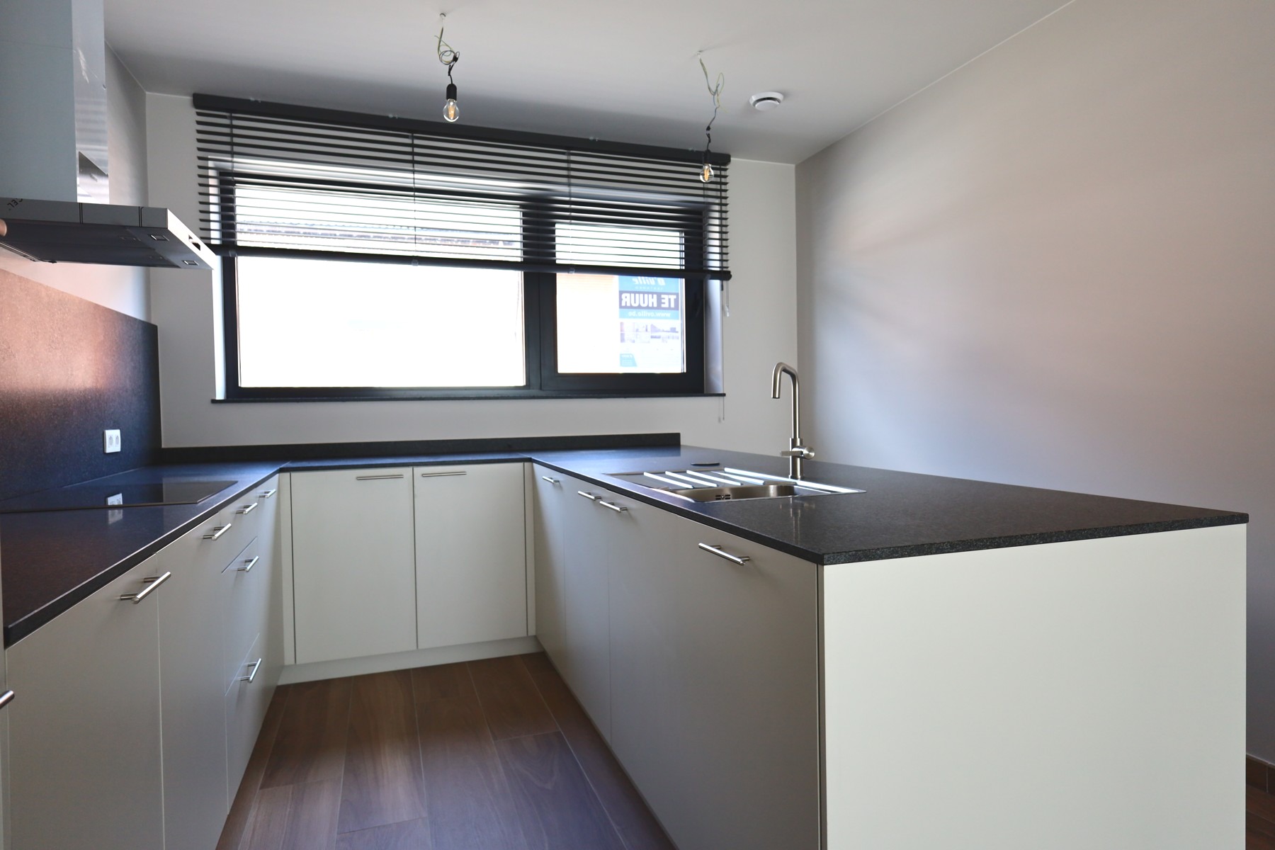 LUXUEUZE NIEUWBOUW BEN WONING 5 SLAAPKAMERS foto 3