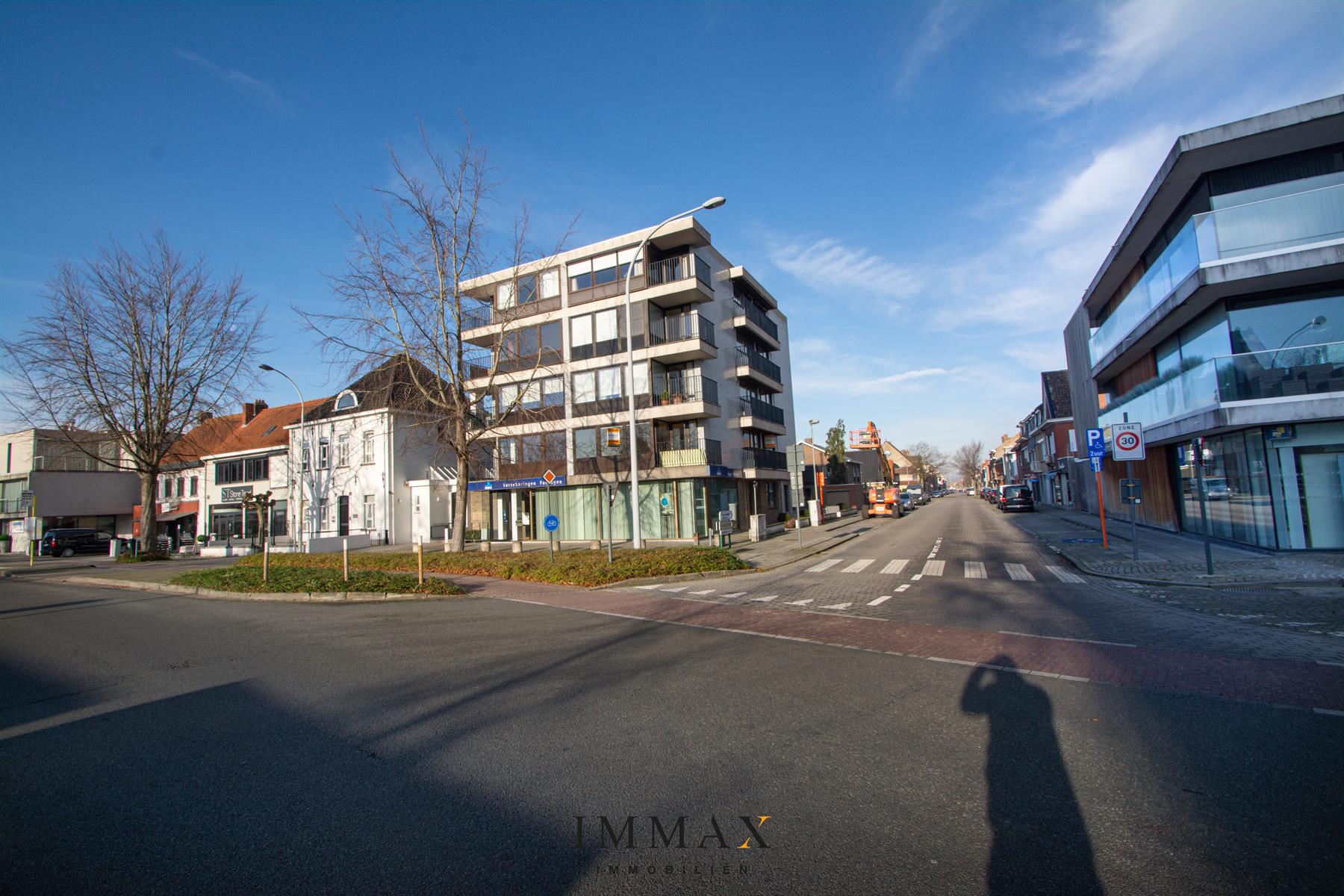 Totaal vernieuwd appartement | Brugge (Sint-Andries) foto 1