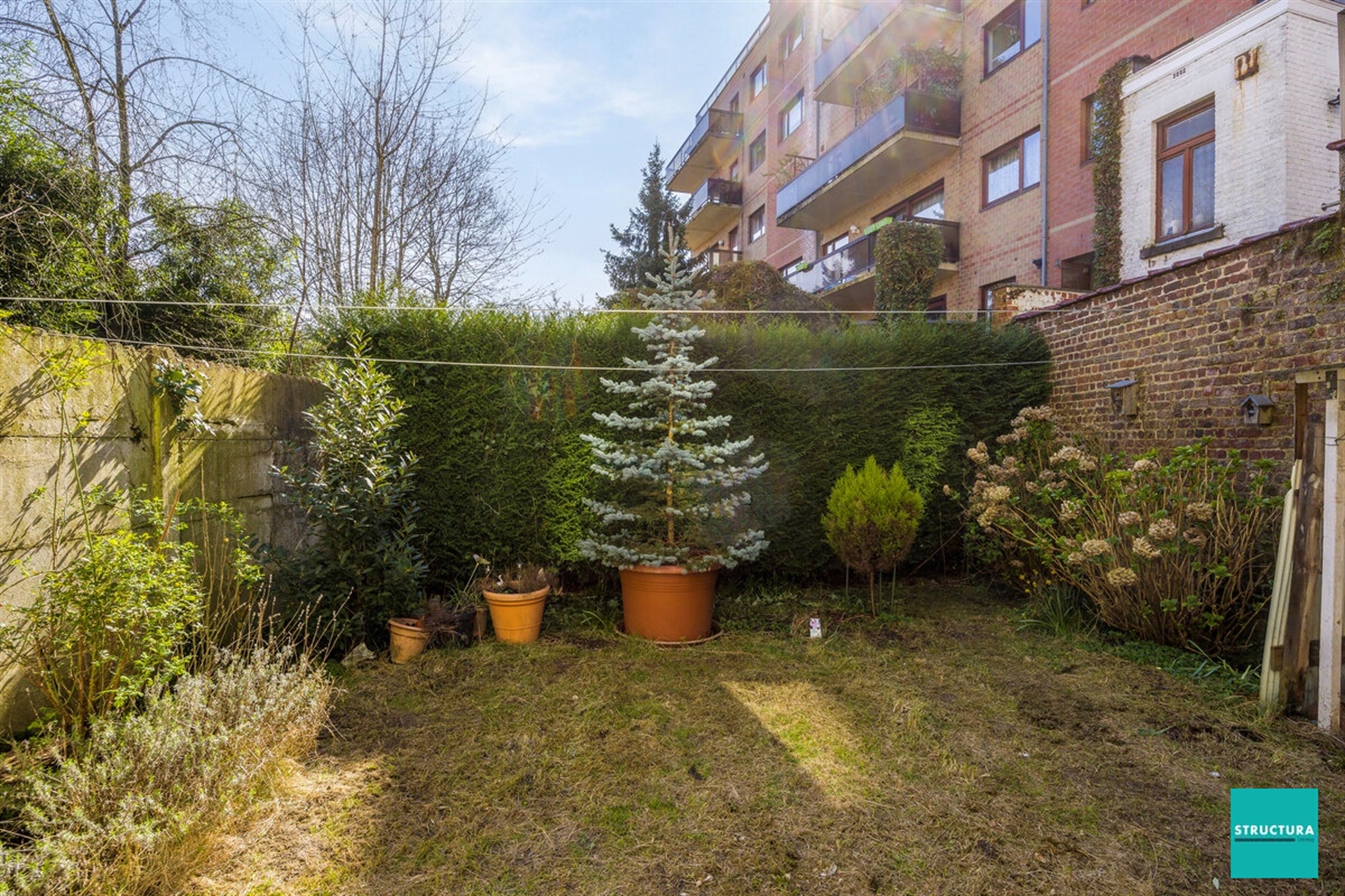 Gelijkvloers appartement met tuin te koop in SINT-AGATHA-BERCHEM


. foto 14