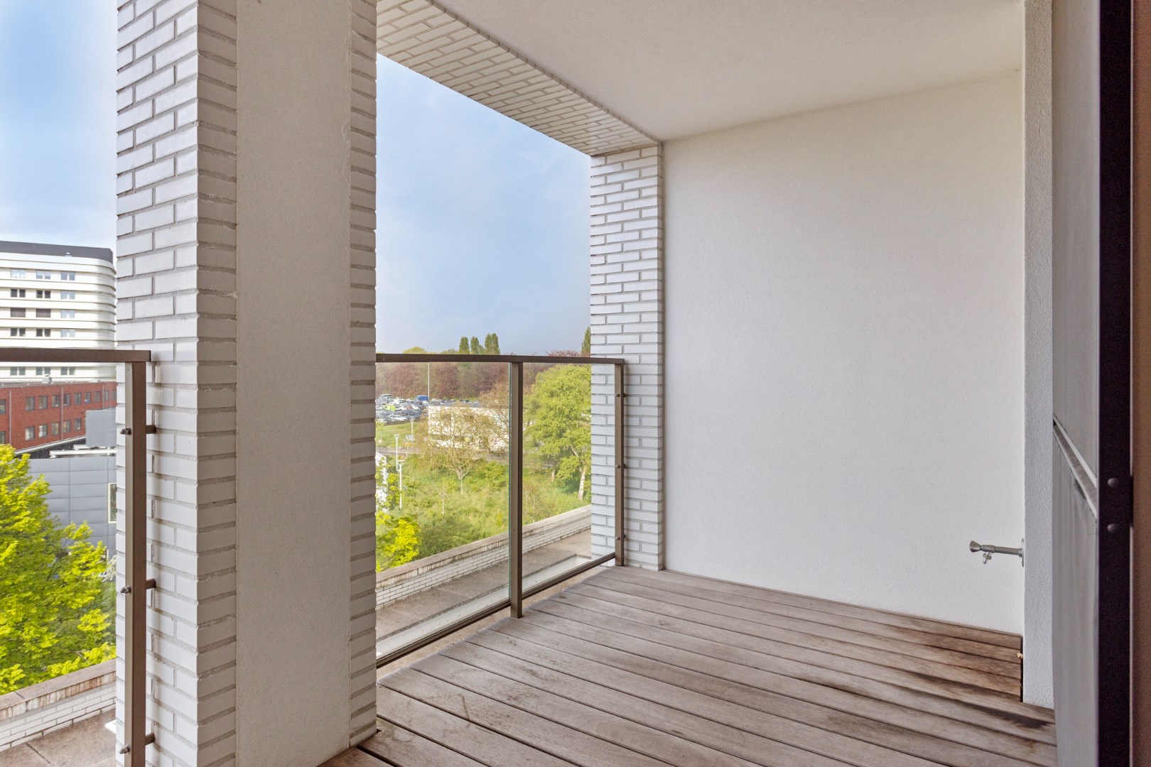 Luxueuze, instapklare penthouse - assistentieflat met 2 terrassen  foto 4