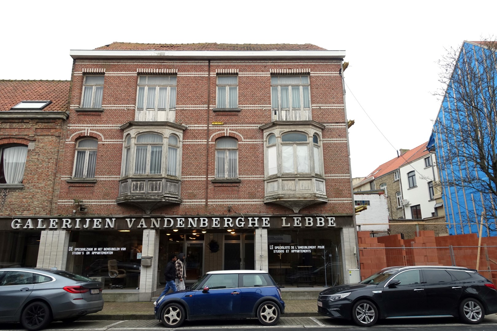 Handelspand met gelijkvloers casco-appartement te Nieuwpoort foto 4