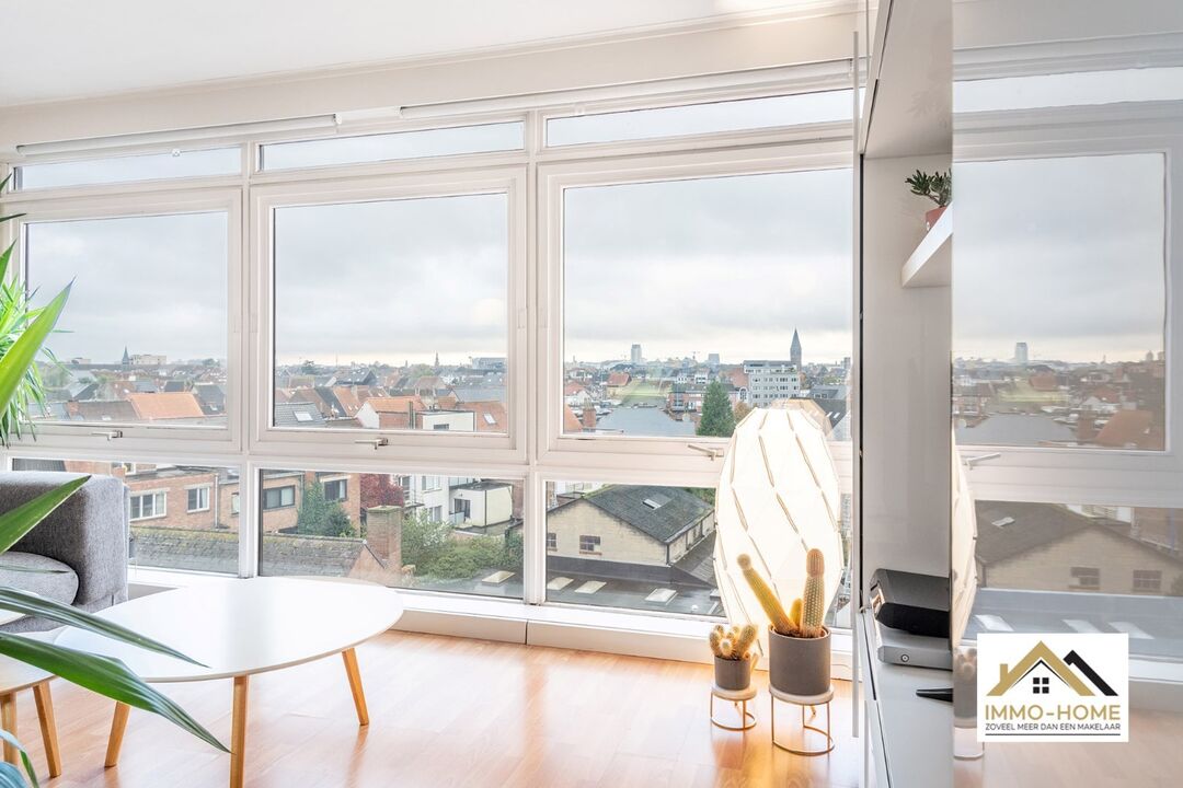 Appartement met fenomenaal zicht op skyline Gent! foto 4