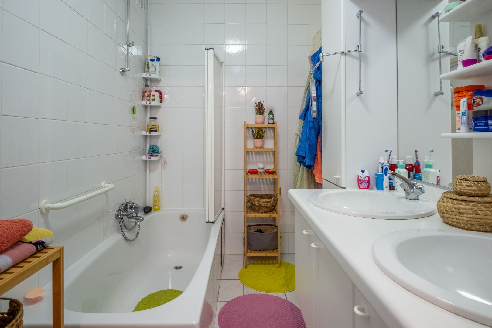 Instapklaar appartement met 3 slaapkamers, berging en optie tot garage in Roeselare-centrum foto 19