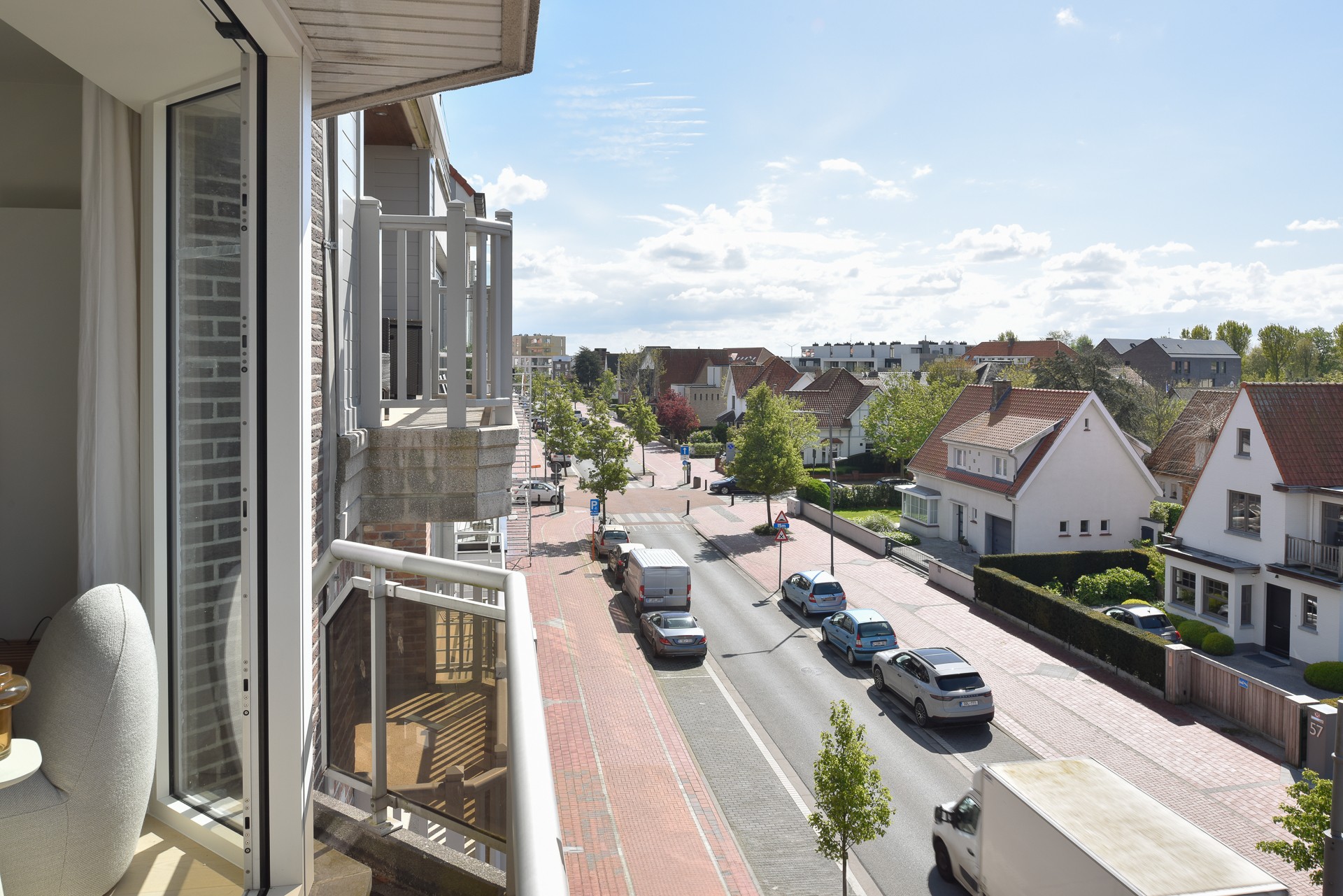 Zonnig 3slpk-appartement met een prachtig zicht op het Zegemeer te Knokke foto 5