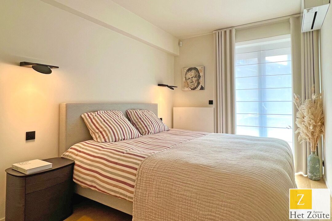 Luxueus gerenoveerd appartement op toplocatie te Knokke foto 16