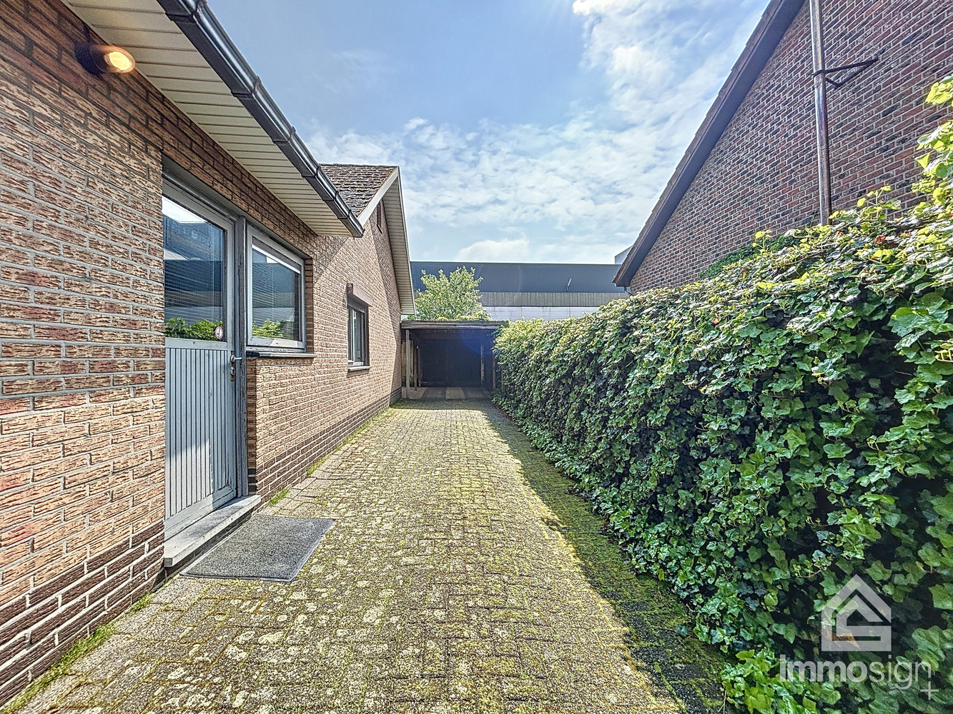 Op te knappen, gelijkvloerse woning op ruim perceel te Oudsbergen! foto 27