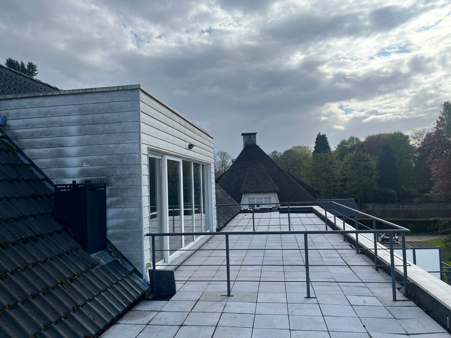 Instapklaar dakappartement (123 m²) met riant terras in het centrum van Meerhout ! foto 13