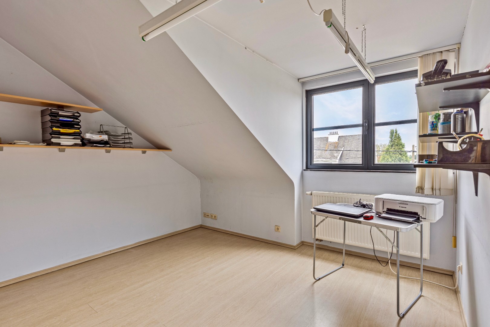 Instapklaar ruim duplex appartement van 150m² met 3 slpks, terras en garage nabij centrum Halle foto 19