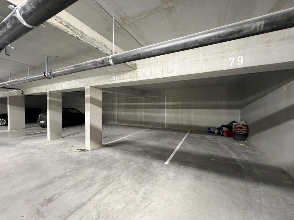 Ondergrondse autostaanplaats  foto 3
