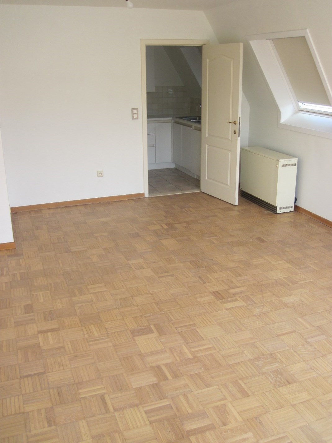 Net geschilderd 2 slp-appartement. foto 8