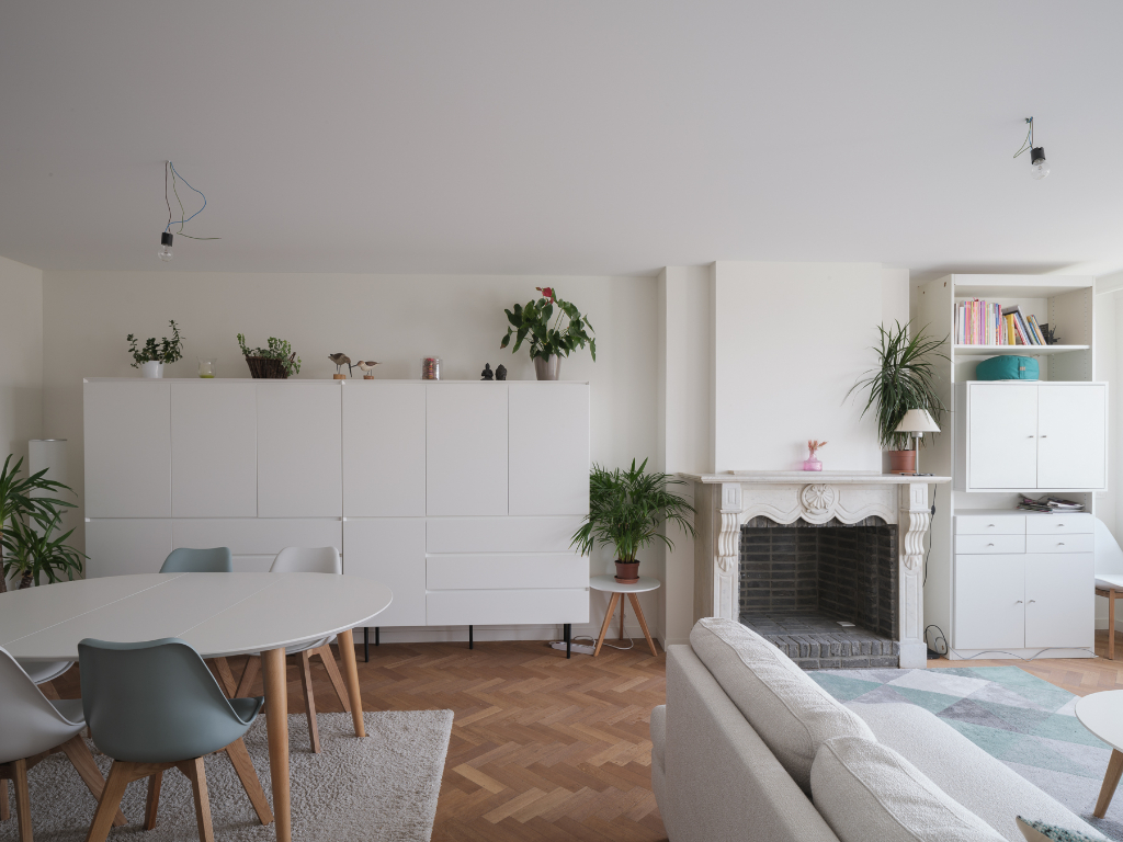 Gerenoveerd appartement (125 m2 BVO) met 3 volwaardige slaapkamers nabij het station Gent-Sint-Pieters. foto 1