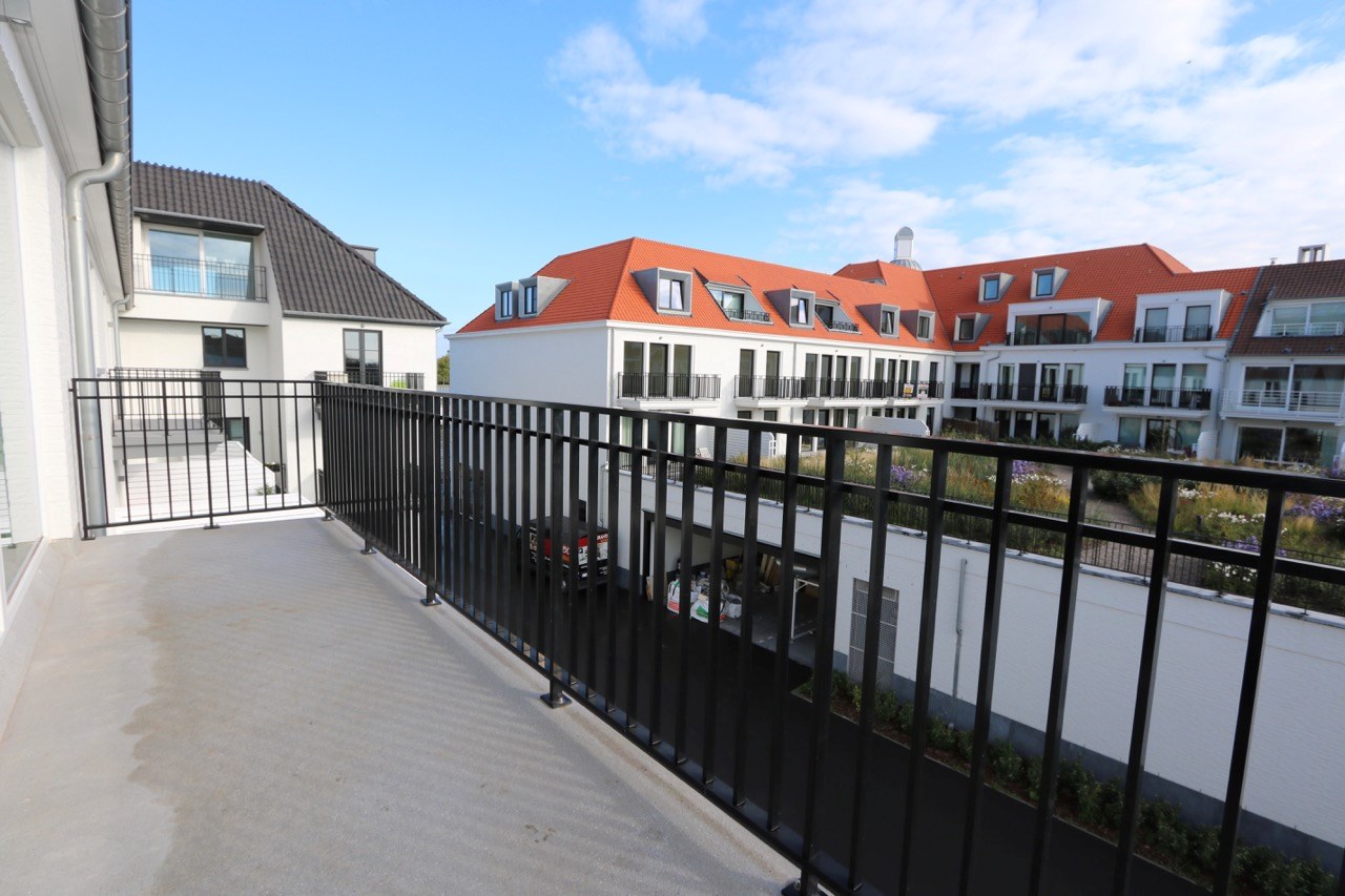 ONGEMEUBELD: Prachtig nieuwbouwappartement in Duinenwater met zonne-terras.  foto 6