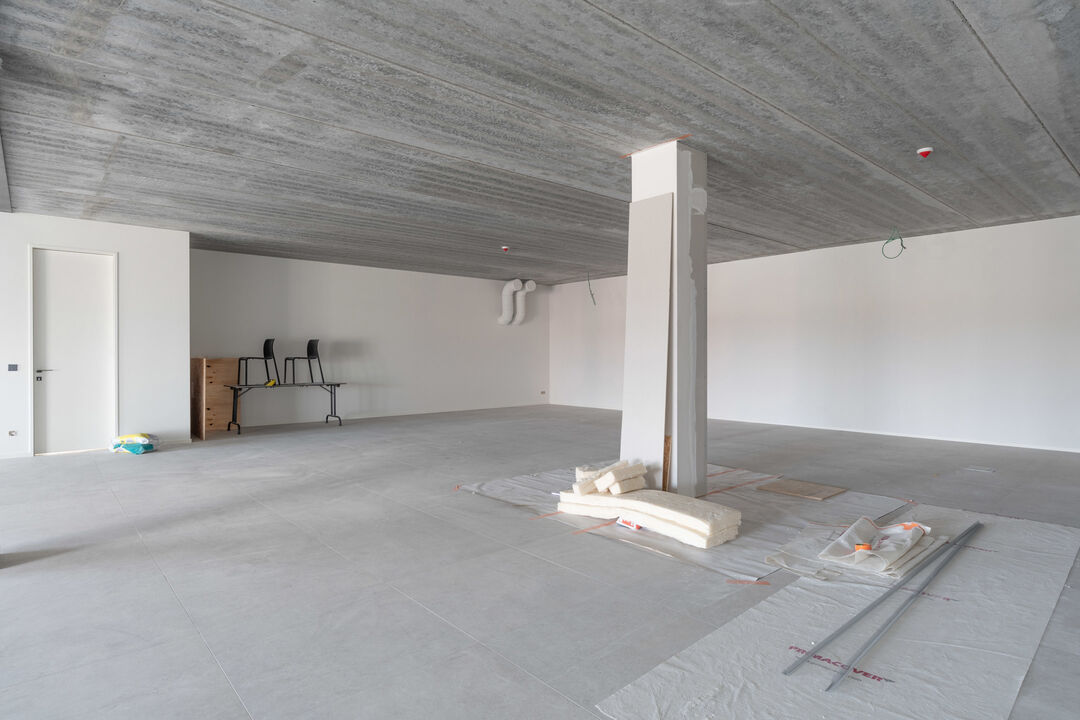 Prachtige nieuwbouw kantoren 253m², 58m² en 44m² te Beerse. foto 14