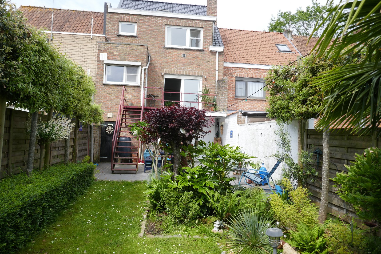 Centraal en rustig gelegen, luchtige woning met grote garage en zongerichte tuin nabij AZ-St Jan te Brugge. foto 28