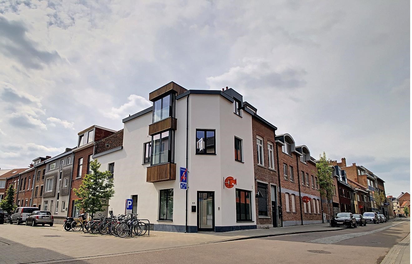 Centraal gelegen woning in het centrum van Leuven met een terras van 16 m² - EPC 119 kWh/m² - bewoonbare oppervlakte 137 m²      foto 2
