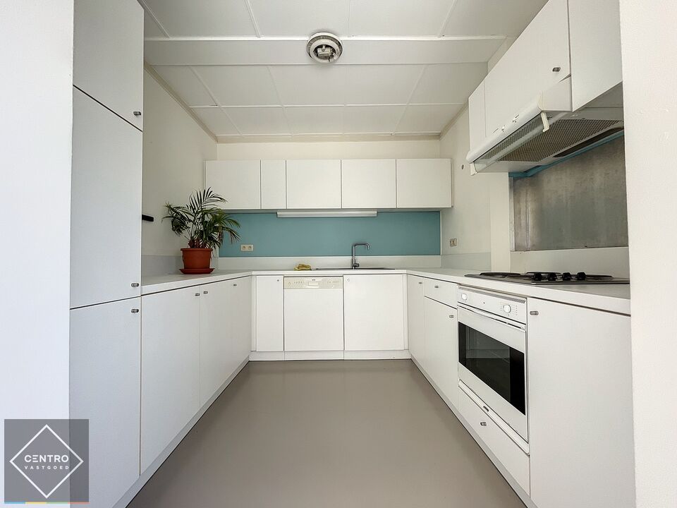 INTERESSANT PAND bestaande uit 3 APPARTEMENTEN  en 6 STUDIO'S, allen verhuurd! 7% rendement ! foto 5