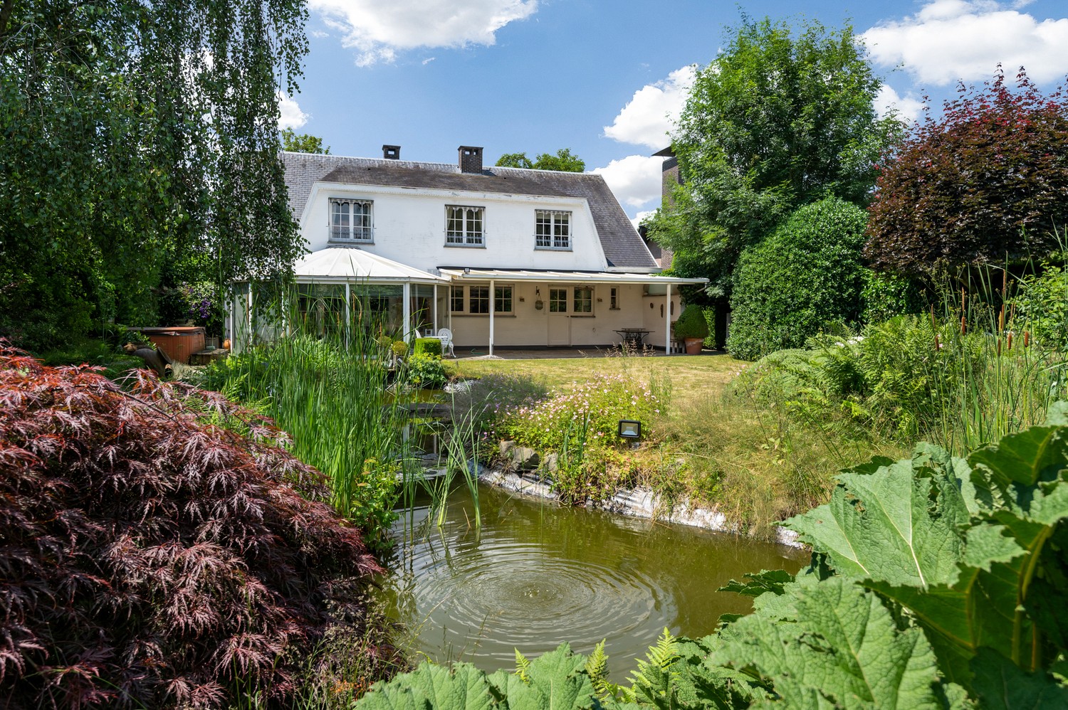 Villa met 4 slaapkamers en prachtige tuin op een toplocatie te Borsbeek foto 2