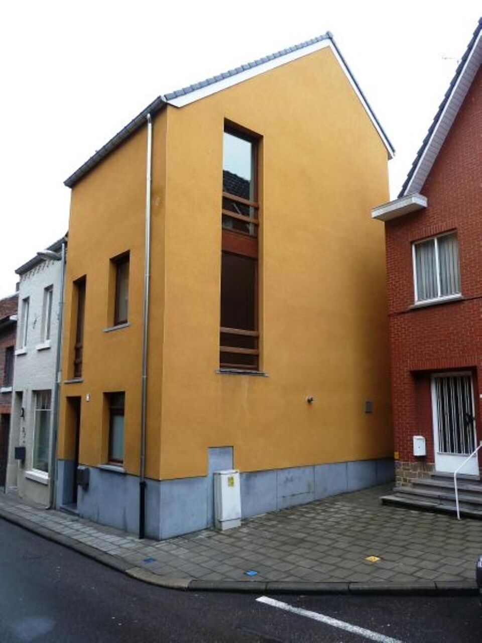 Woning in het centrum van Sint-Truiden foto 1