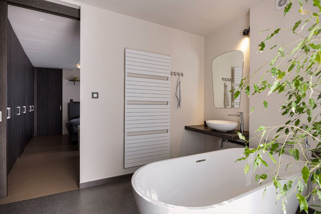 Woning met 4 slaapkamers en 2 badkamers op 1.166 m² te Mol-Ezaart ! foto 23
