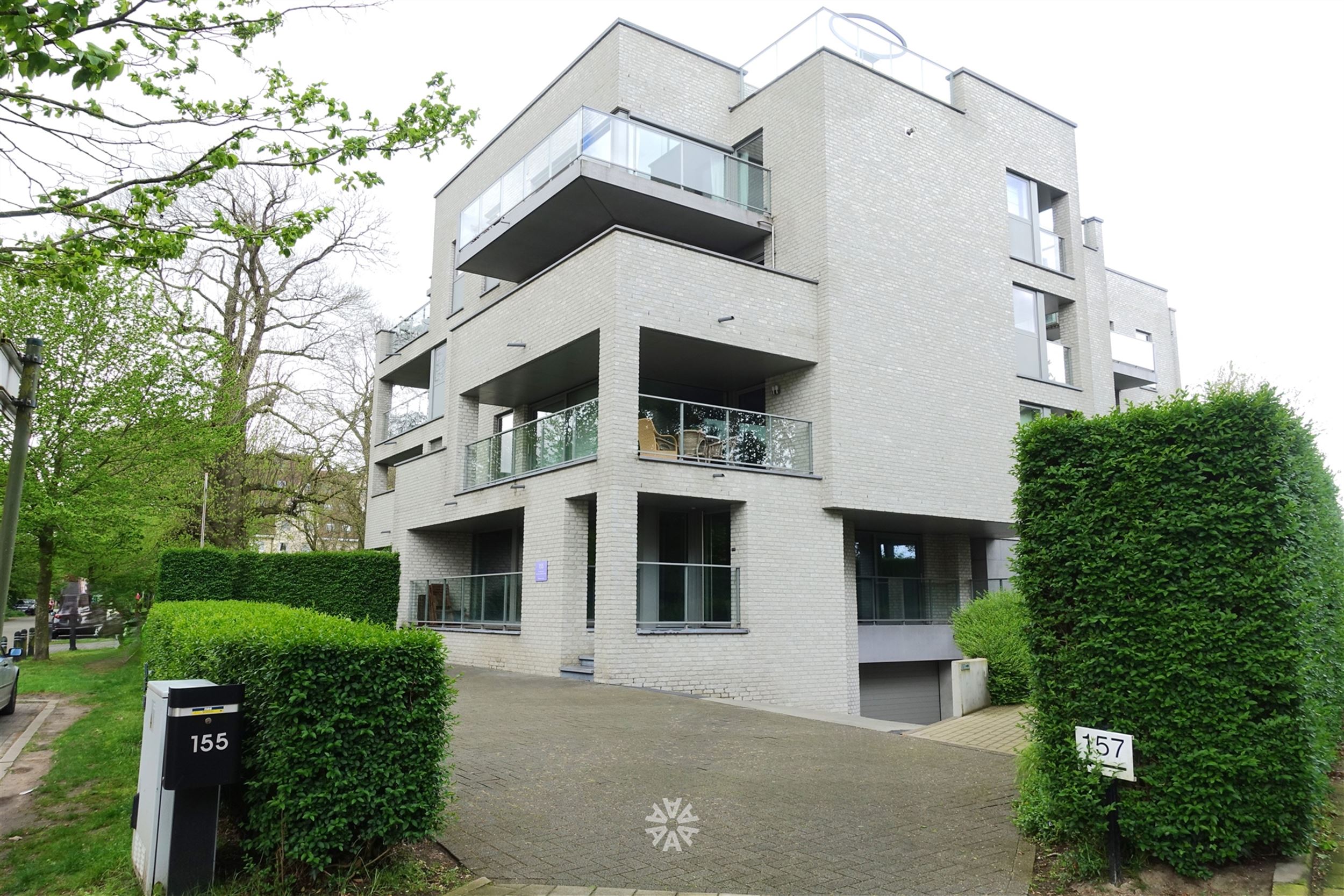 Energiezuinig appartement met terras te huur in Sint-Denijs-Westrem foto 1