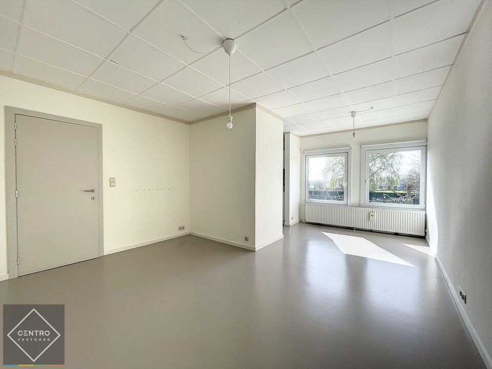 INTERESSANT PAND bestaande uit 3 APPARTEMENTEN  en 6 STUDIO'S, allen verhuurd! 7% rendement ! foto 4