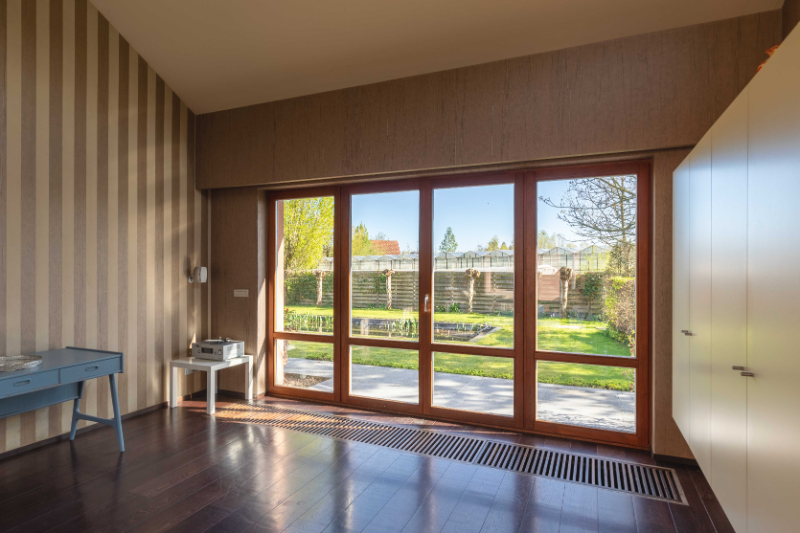 Hooglede - Gits : uitzonderlijke ruime  villa met 6 slaapkamers en praktijkruimte van 142 m². foto 9