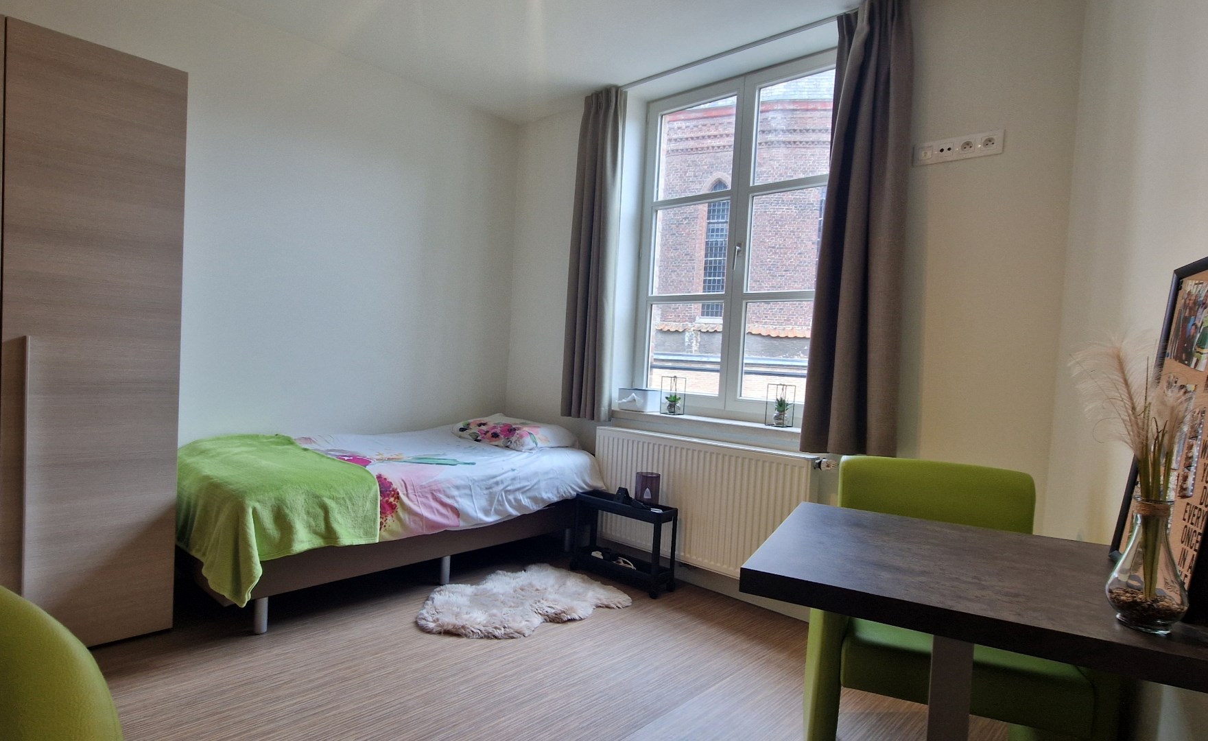 Luxe studentenstudio in het hartje van Brugge die scone! foto 9