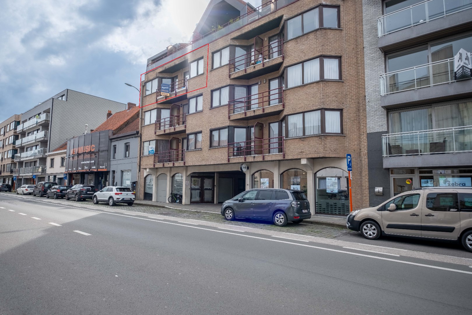 Instapklaar appartement met 3 slaapkamers, berging en optie tot garage in Roeselare-centrum foto 22