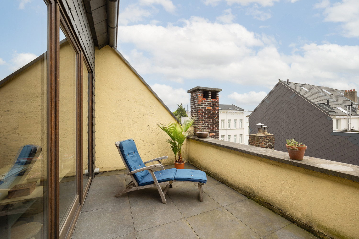 Unieke herenwoning (432m²) met 8 slaapkamers, 3 badkamers en een gezellige stadstuin op het Giraffenplein te Antwerpen-Centrum foto 30