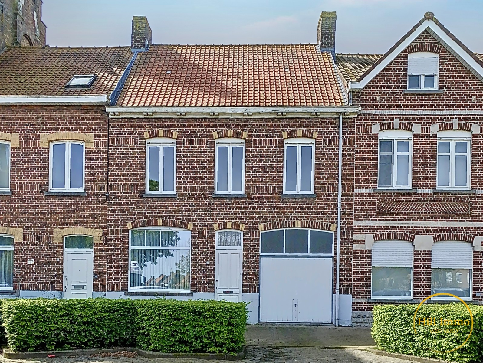 Ruime te renoveren woning centraal gelegen te Nieuwkerke foto 1