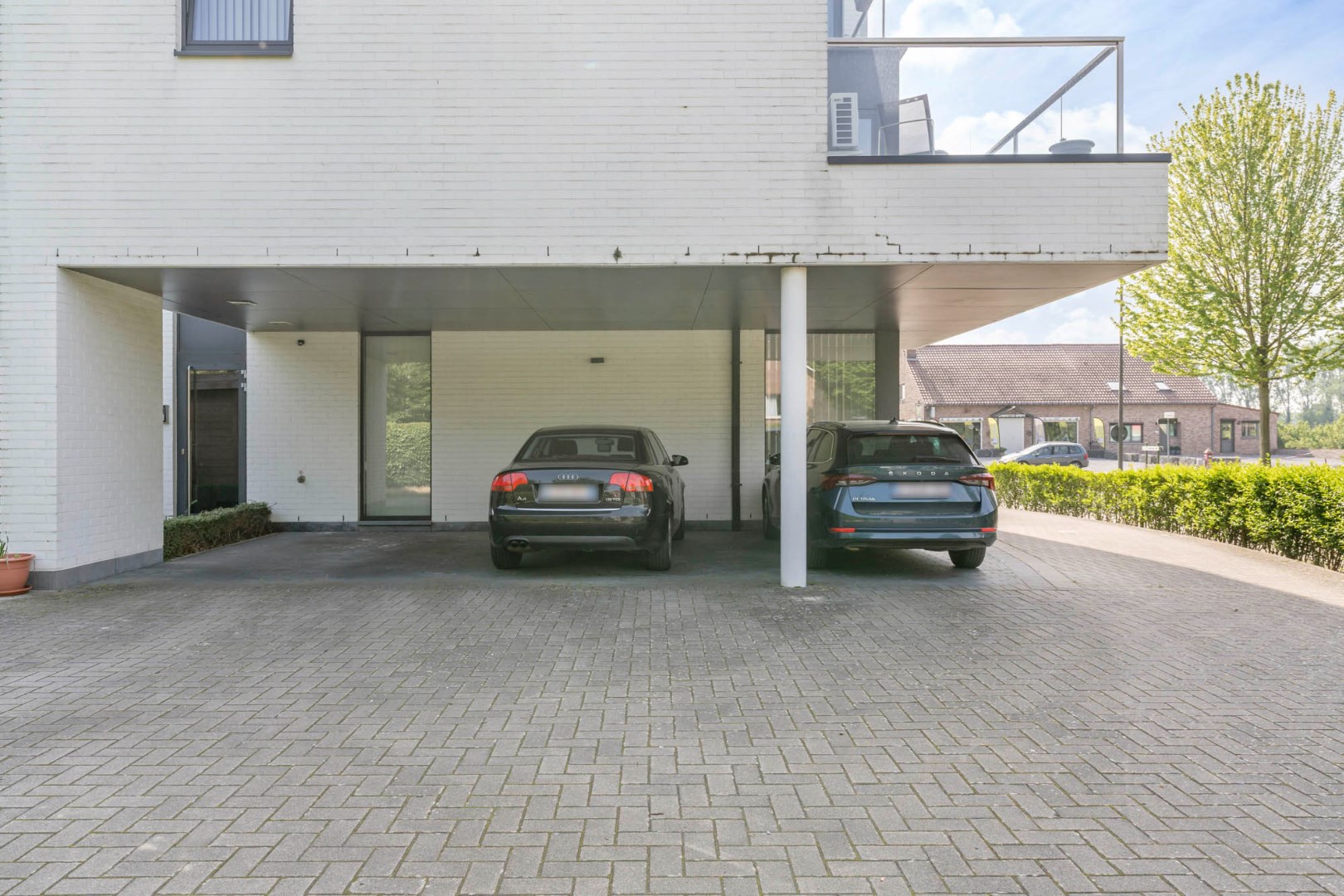 Knap ingericht appartement met ruim terras en standplaats vlakbij het centrum van Hoeselt foto 36