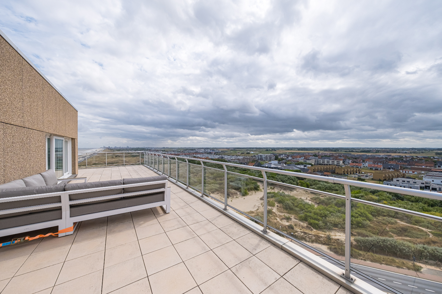 Exclusieve 2 slpk- penthouse met adembenemende uitzichten te Middelkerke. foto 19