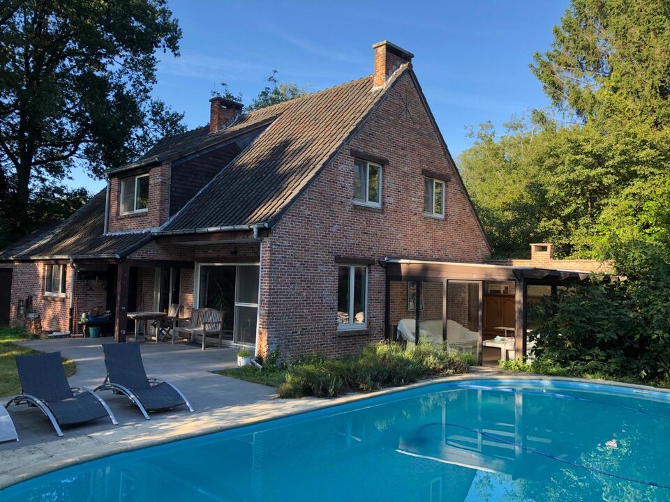 Rustig gelegen villa foto 1