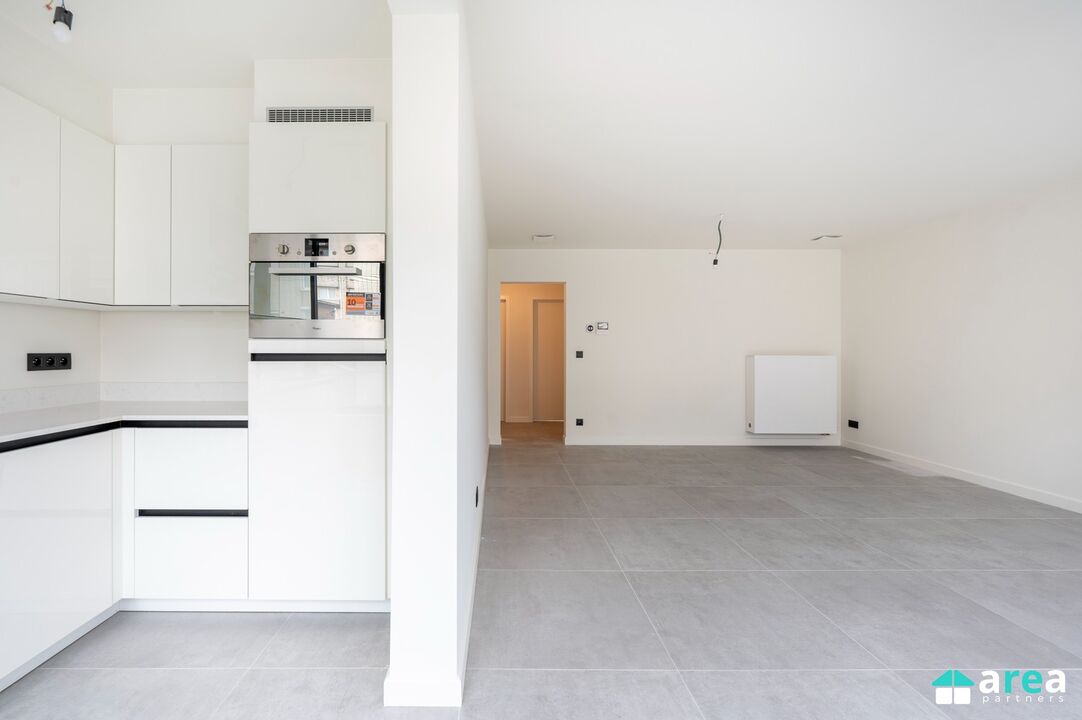 Volledig gerenoveerd energiezuinig 2-slpk-appartement foto 14