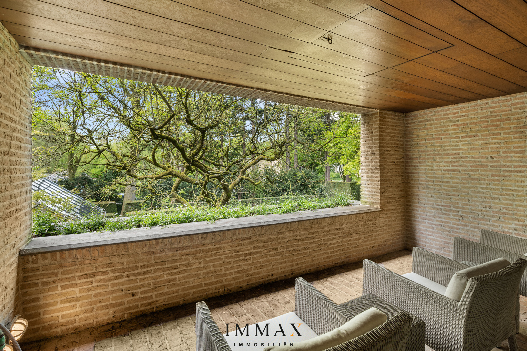 Architecturale villa met prachtige tuin en binnenzwembad | Brugge (Sint-Andries) foto 25