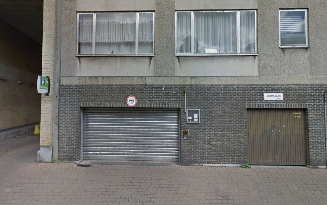 Ondergrondse parkeerplaats te Antwerpen foto 1