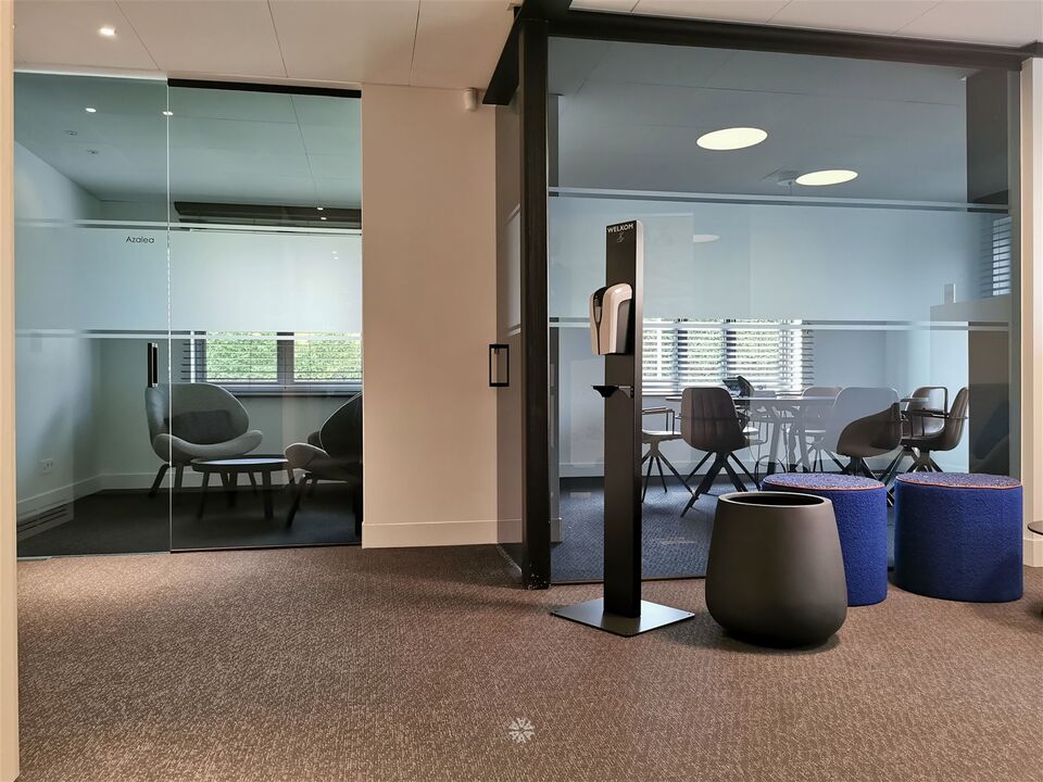 Moderne kantoorruimtes te huur in het centrum van Beervelde foto 10