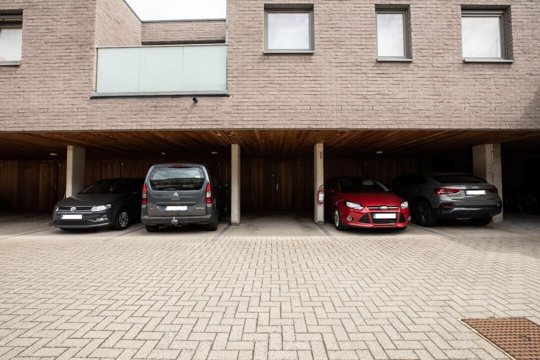 Moderne triplex met parking in hartje Heusden foto 24