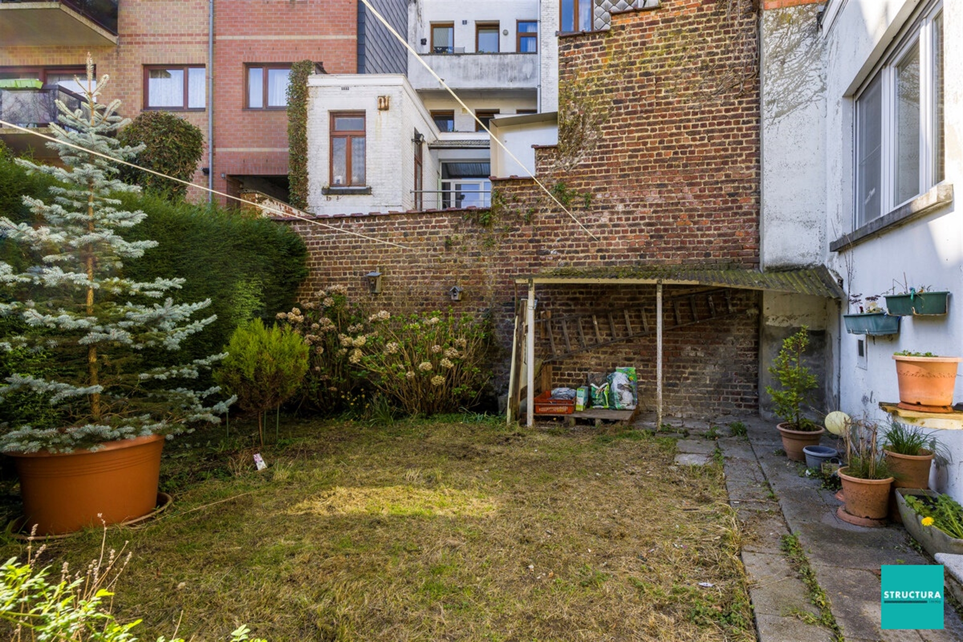 Gelijkvloers appartement met tuin te koop in SINT-AGATHA-BERCHEM


. foto 15