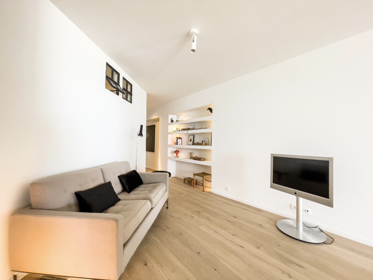 Modern appartement in een vernieuwde residentie op de Zeedijk van het Zoute nabij het Driehoeksplein foto 7