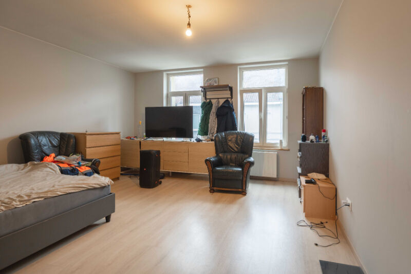 Centrum Izegem : Vernieuwd appartement met 2 slaapkamers foto 7