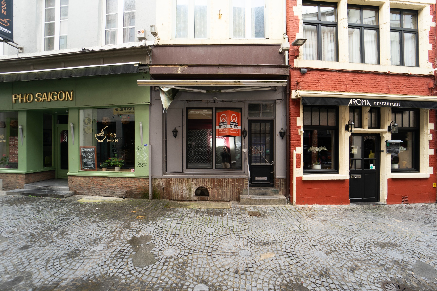 Schitterend gelegen winkeltje in de meest knusse winkelstraat van Gent foto 2