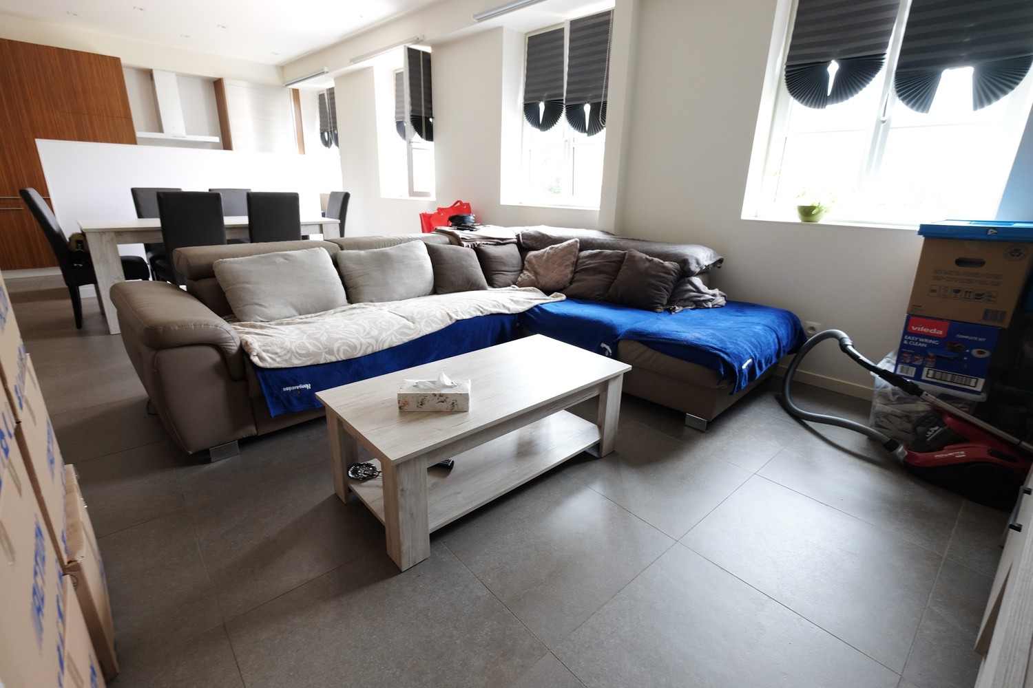 Modern appartement in centrum Sint-Truiden te huur foto 9