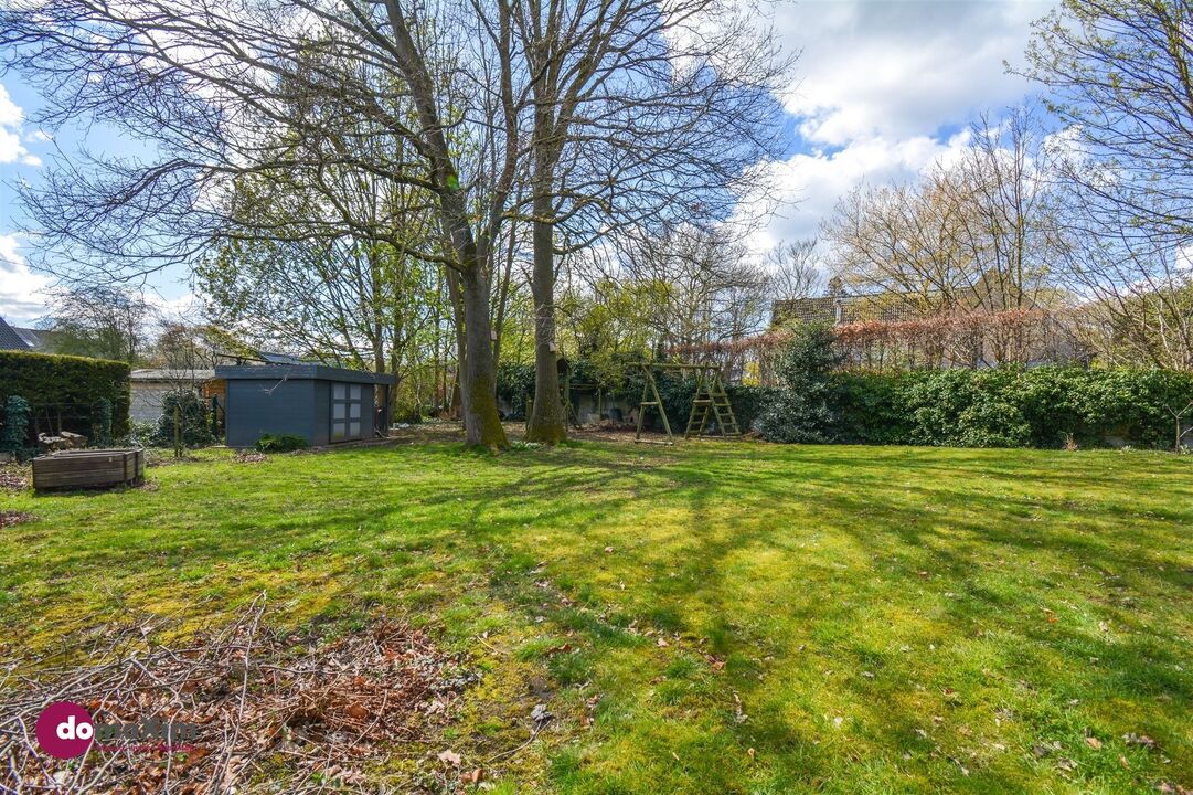 Moderne villa met prachtige tuin in Boortmeerbeek foto 31