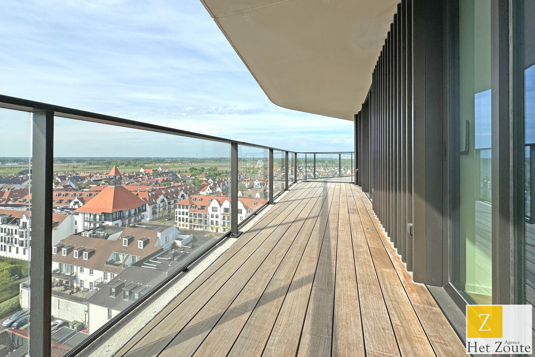 Luxueus appartement met weids uitzicht - The Tower Knokke foto 17