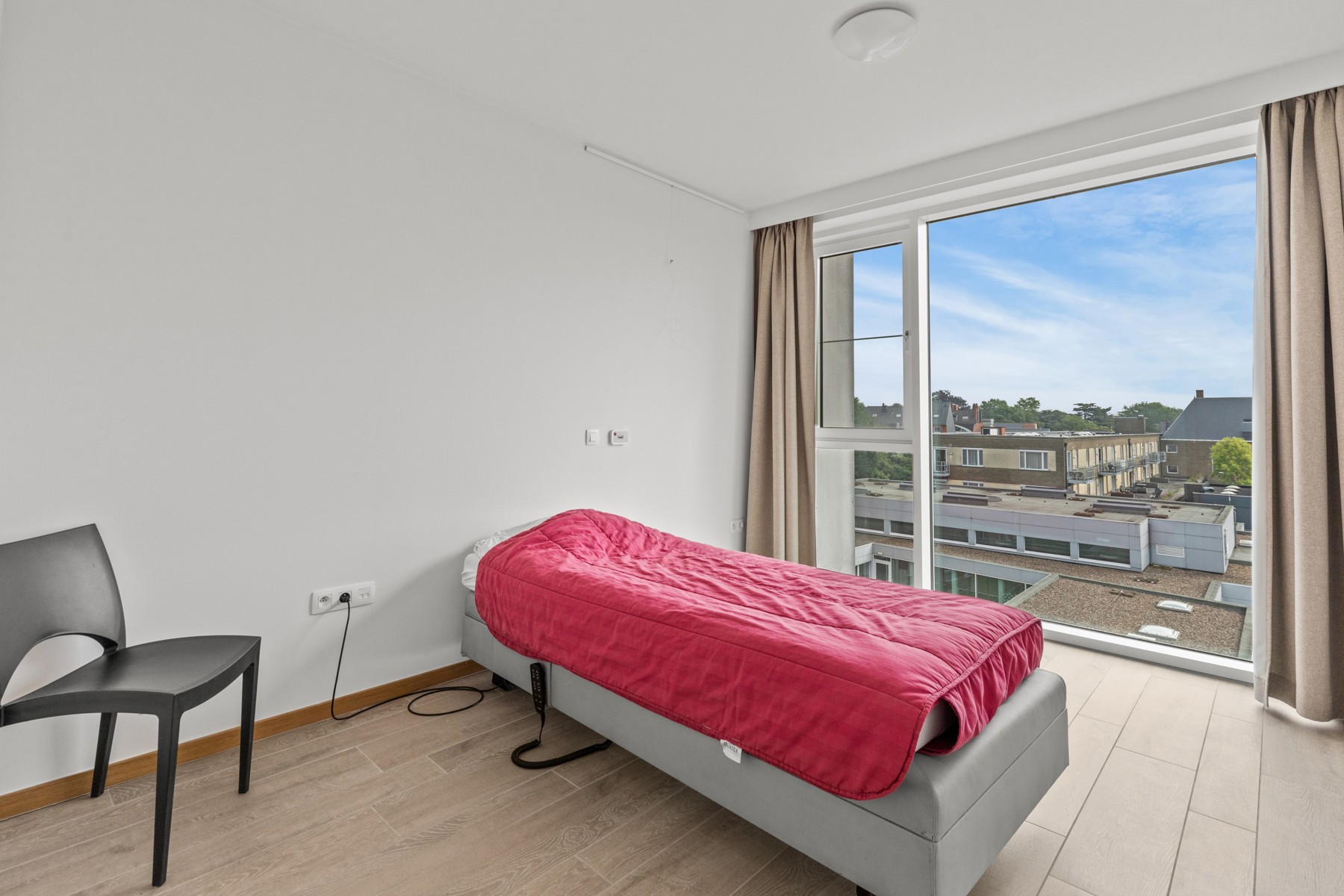 Prachtige penthouse assistentiewoning met alle comfort en gemak op een toplocatie! foto 13