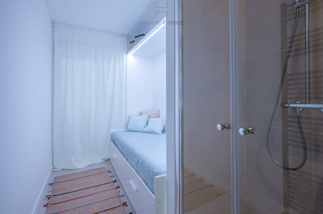 Prachtig gerenoveerd vakantieappartement met zijdelings zeezicht in Duinbergen foto 19