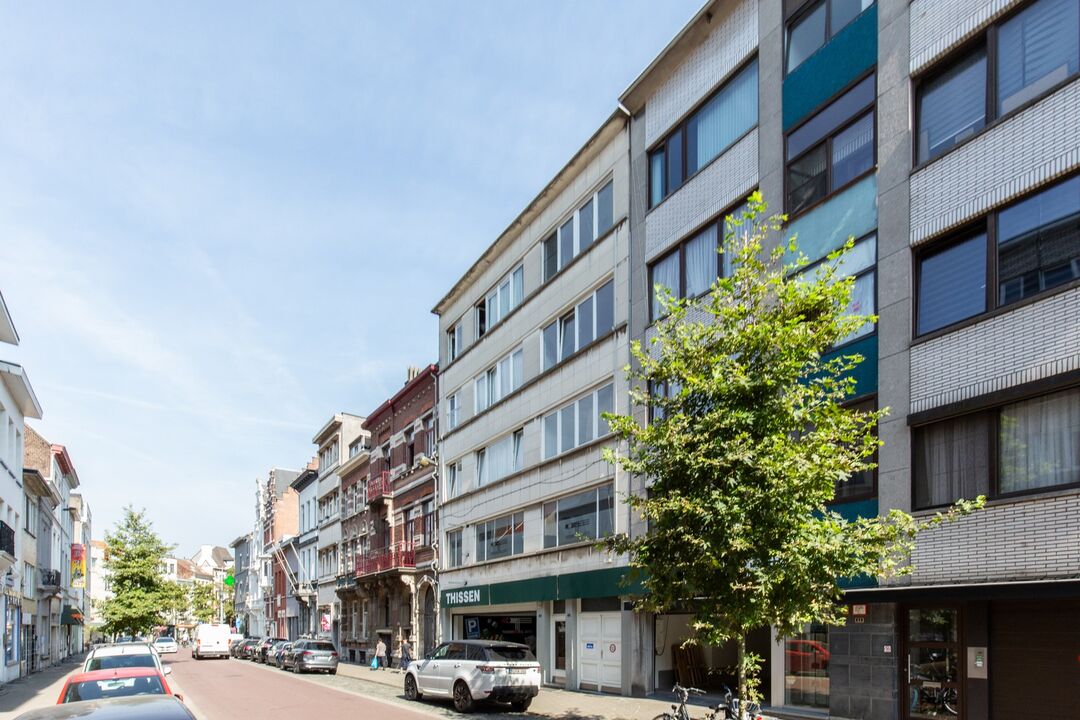 Appartement met 2 slpk in het hartje Antwerpen foto 14