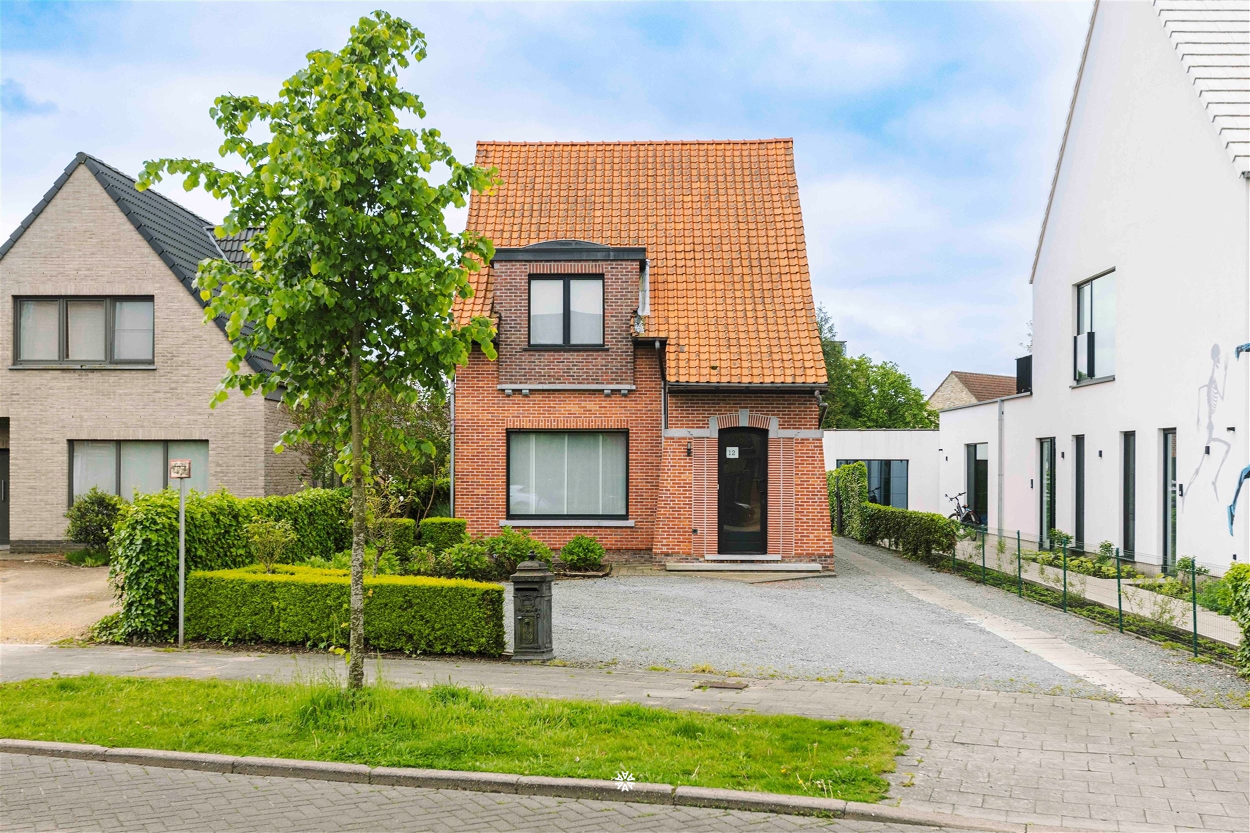 Instapklare woning te koop nabij het centrum van Sint-Gillis-Waas foto 4