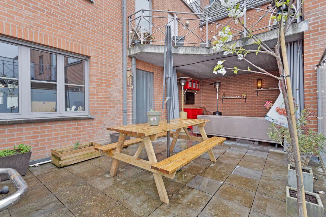 Gelijkvloers appartement met 2 SLPKS en terras gunstig gelegen in Dessel ! foto 15